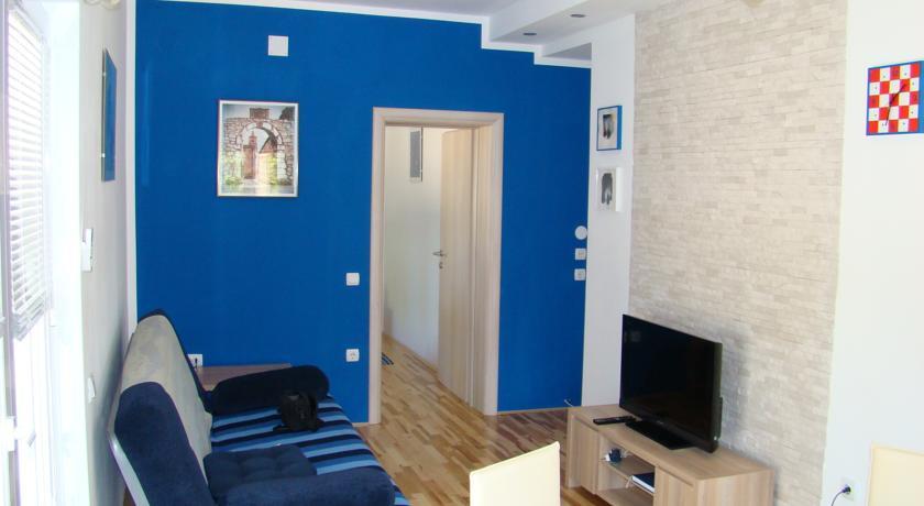 Apartments Pinus Pirovac Zimmer foto